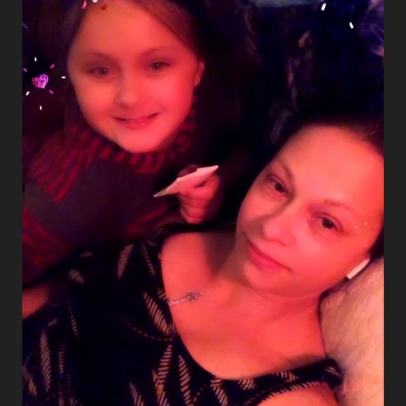 Meet your Posher, Karen - Picture 12 of 16